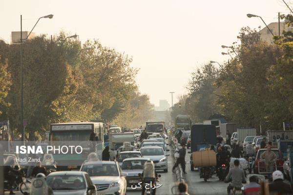 چرایی تردد كامیون های دودزا در ایام آلوده تهران به رغم ممنوعیت