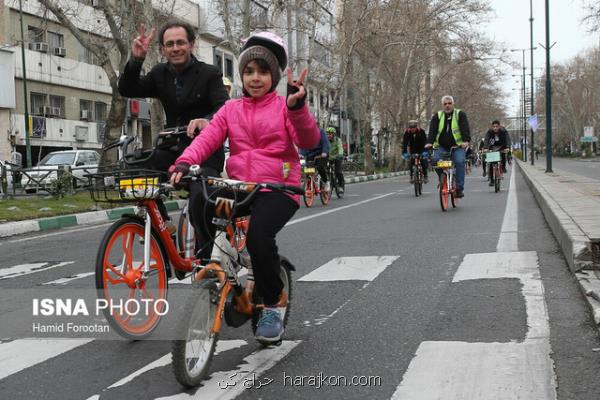 همایش بزرگ دوچرخه سواری 2هزار دانشجو و دانش آموز در خیابان های مركز پایتخت